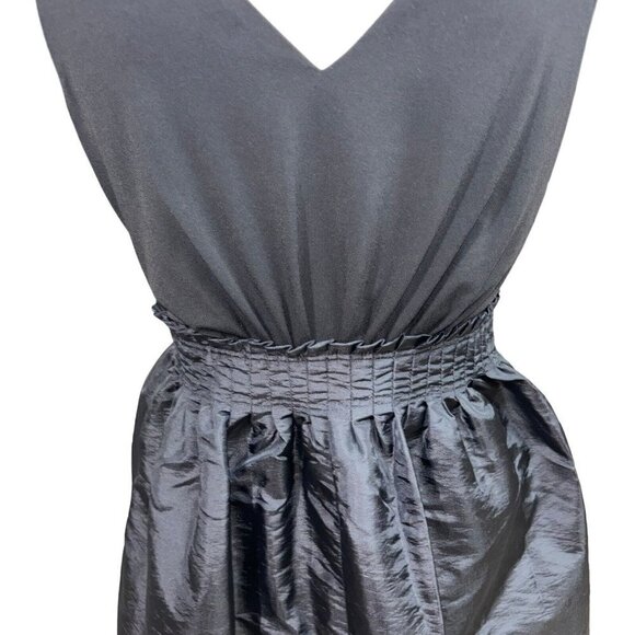 Max and Cleo Women's Size 4 Fit & Flare Cocktail Dress Sleeveless w. Applique - Picture 9 of 10